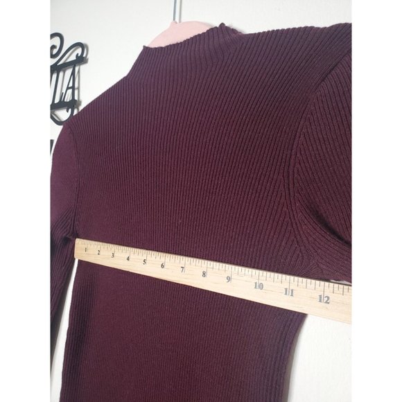 Dress Forum Los Angeles Womens Small Burgundy long Length With Side Slit Dress - Picture 5 of 11